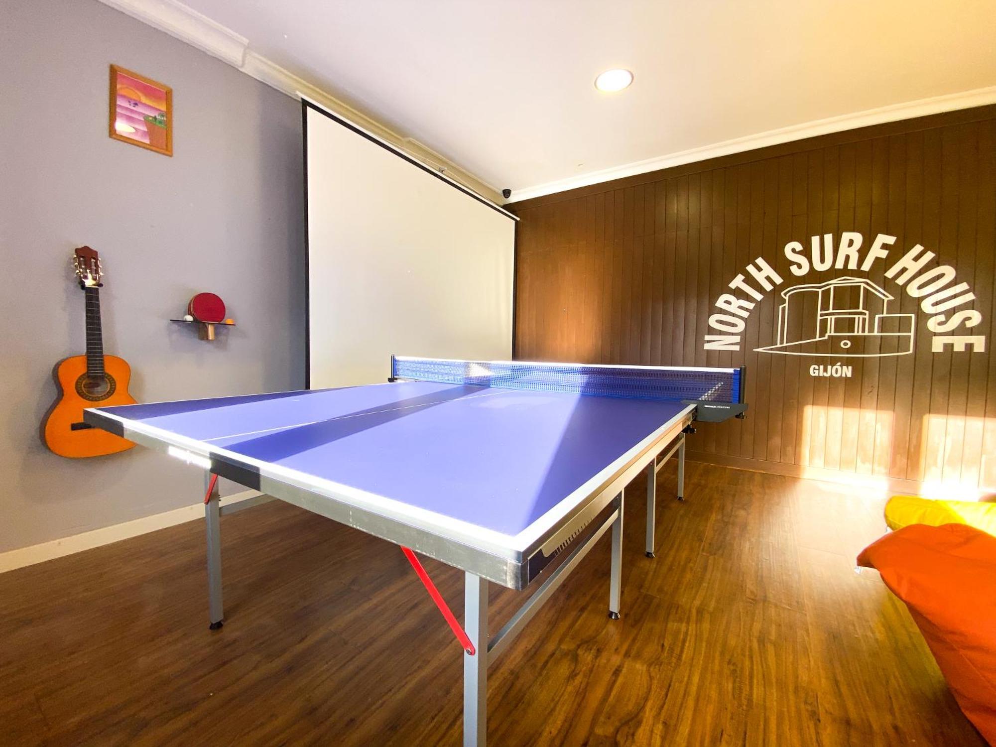 Surf House Gijón Hostel Buitenkant foto