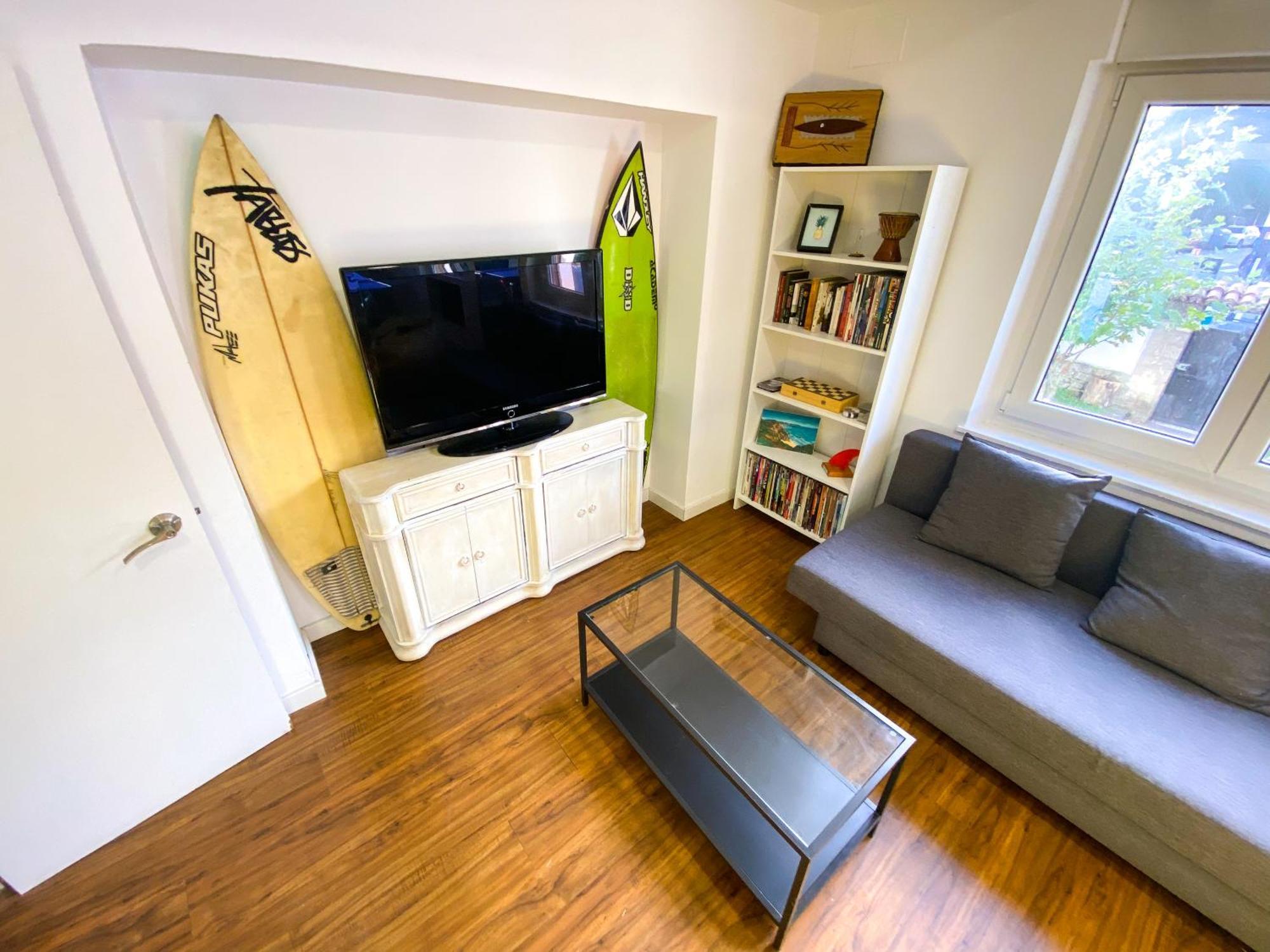 Surf House Gijón Hostel Buitenkant foto
