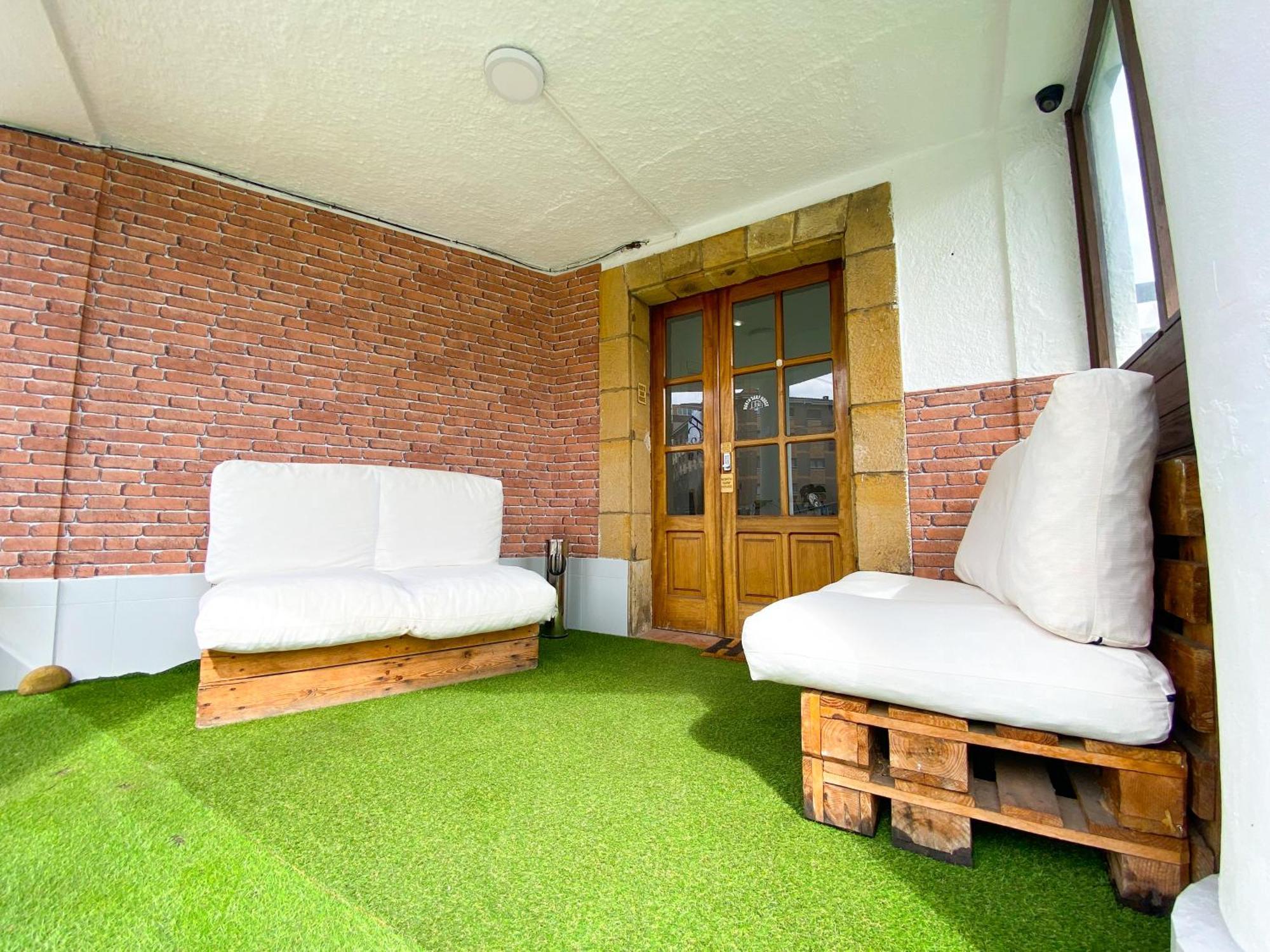 Surf House Gijón Hostel Buitenkant foto
